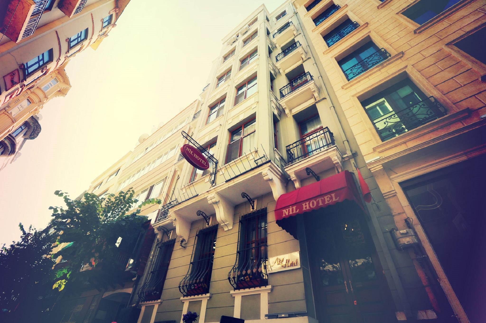 Nil Hotel อิสตันบูล ภายนอก รูปภาพ