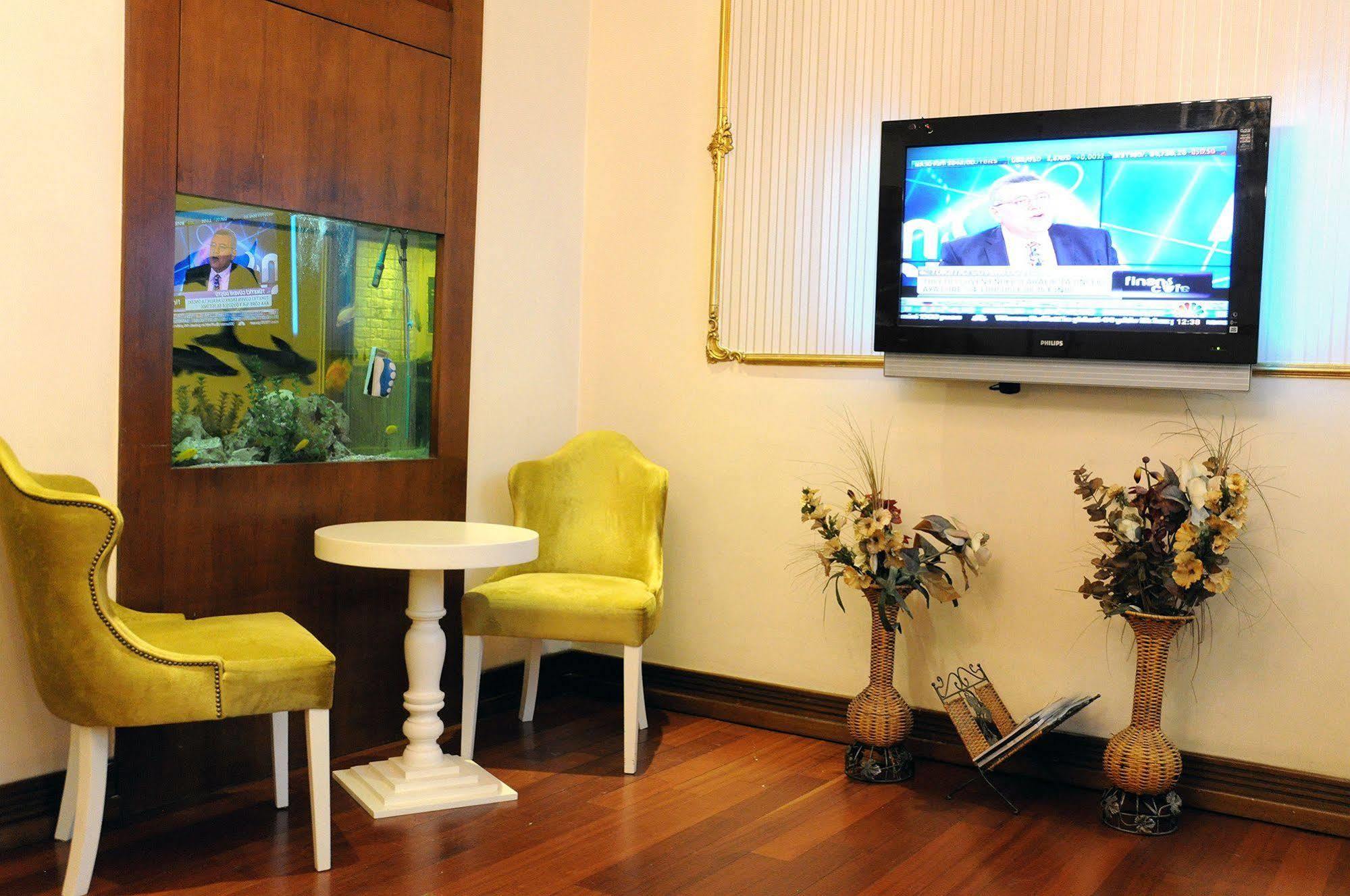 Nil Hotel อิสตันบูล ภายนอก รูปภาพ